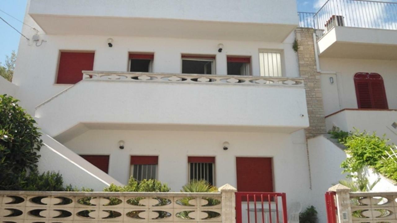 Bilocale Con Spazio Verde Santa Maria di Leuca Eksteriør billede